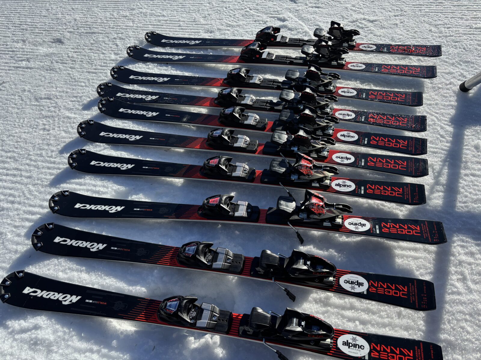 Alpine Work and Shop